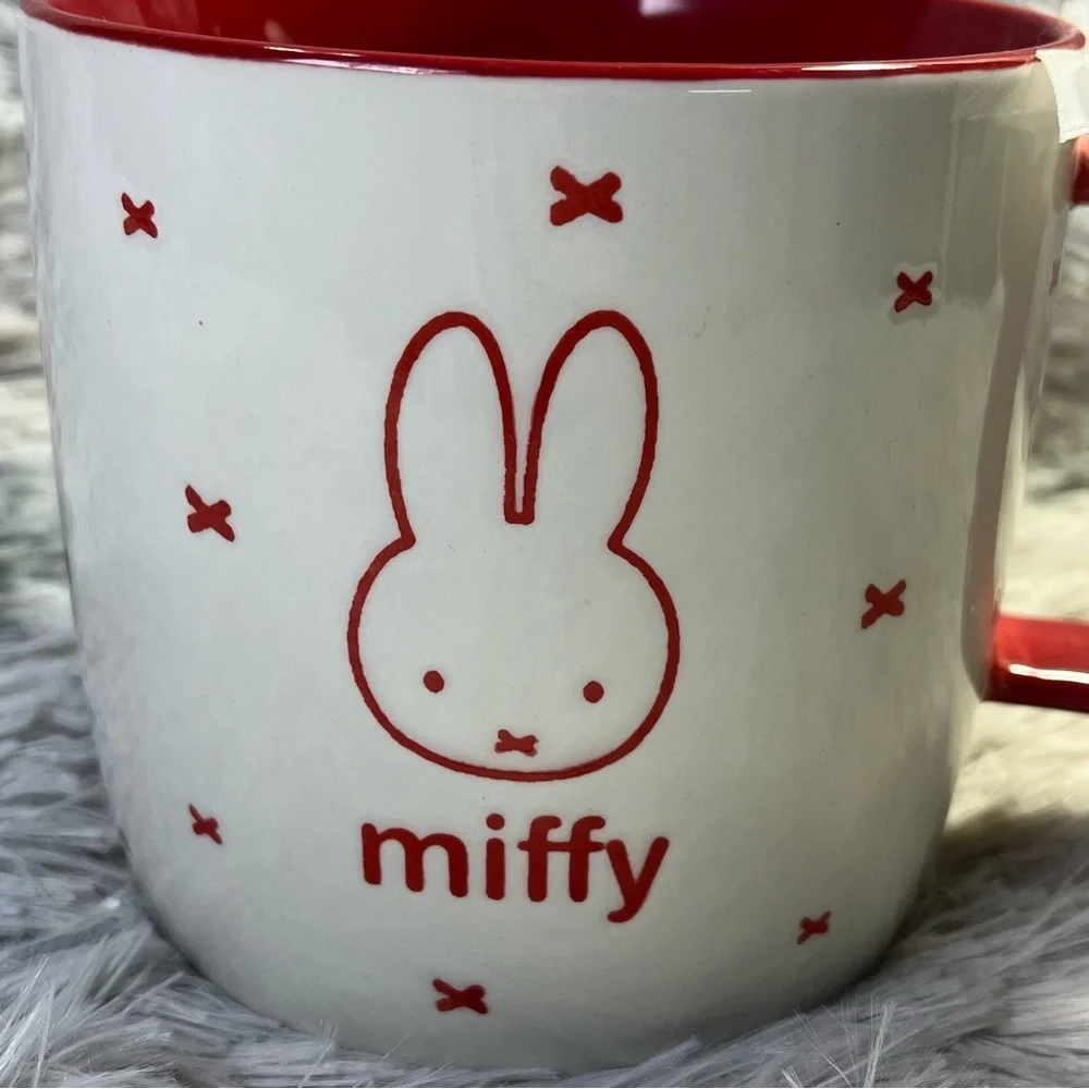 Miffy by Magenta Red and White 20oz Mug - Picture 2 of 6